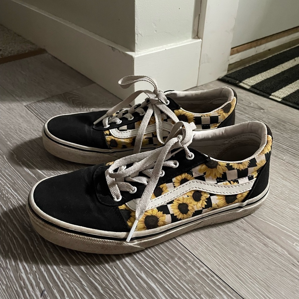 Vans Customs Old Skool Checkerboard Sunflower Skate Shoes Kids Girls Youth